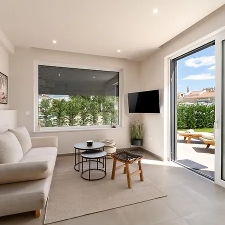 Costa Premium Apartment